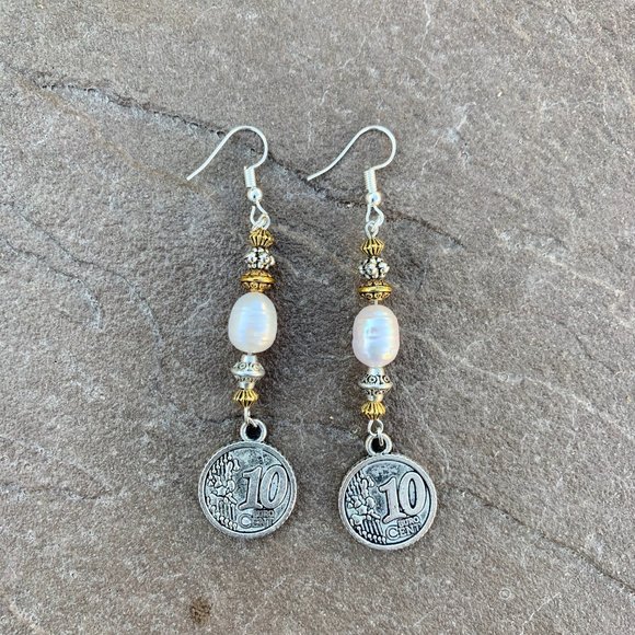 Freshwater pearl coin arabian style earrings - Picture 6 of 6